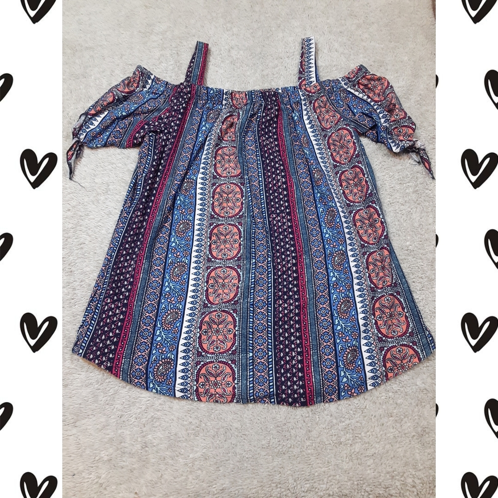 Cute and colorful trendy boho top nwt m